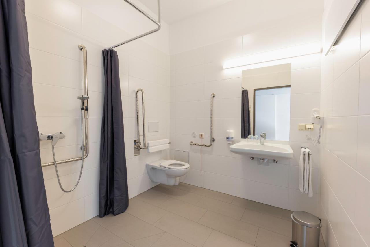 Campus Horn Hotell Eksteriør bilde